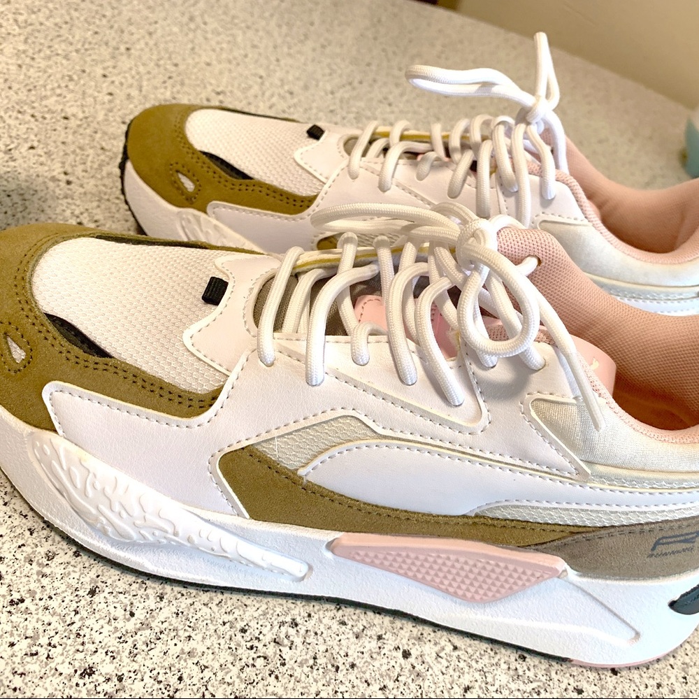 Puma sneakers-brand new
